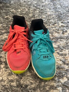 Nike Kids Two-Color Coral & Teal Lace-Up Sneakers Ja Kool aid